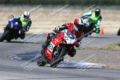 media/May-26-2024-Lets Ride (Sun) [[4952920045]]/B Group/1020am (Grapevine)/